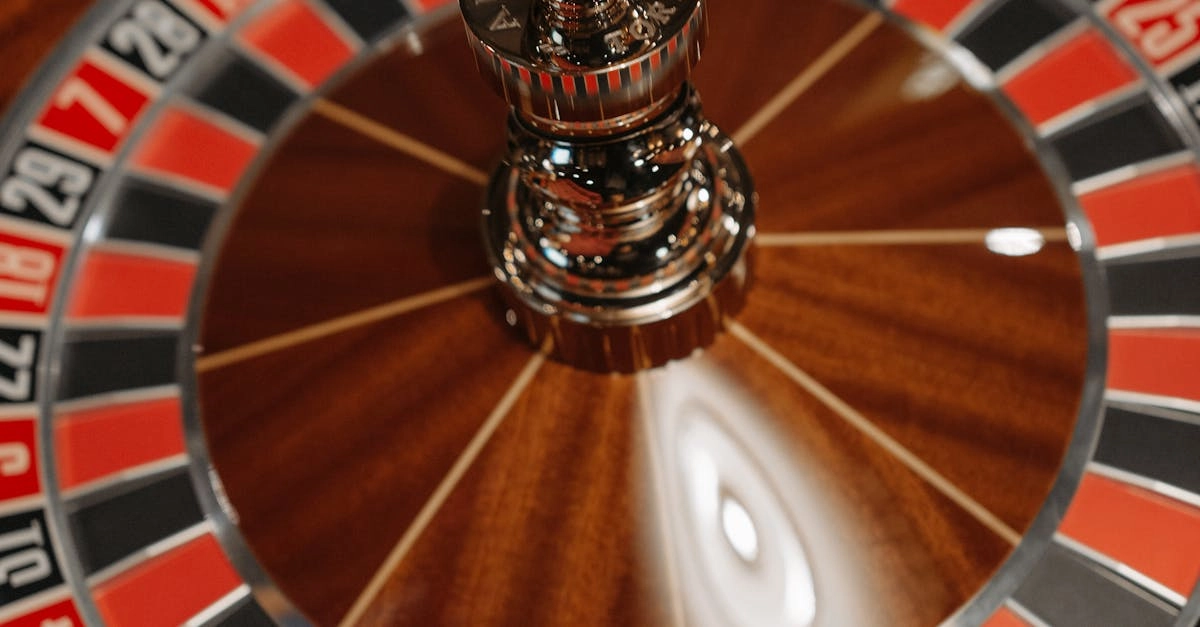 Математический анализ игровых автоматов и алгоритмов слотов